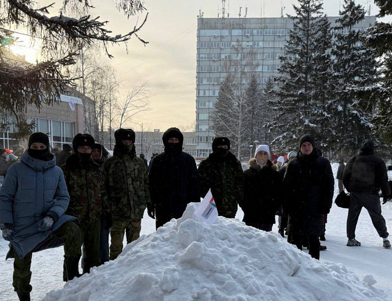 Снежные баталии и сибирские забавы: студенты НАСК отметили день студента и Татьянин день!