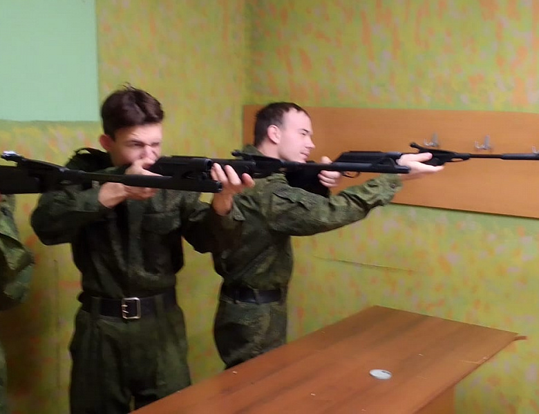 Соревнования участников сетевого проекта «Защитник Отечества», по стрельбе из пневматической винтовки «Меткий стрелок – 2025»
