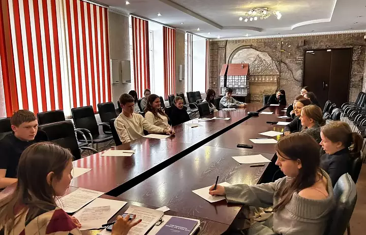Подготовка амбассадоров и планирование: итоги заседания Студсовета