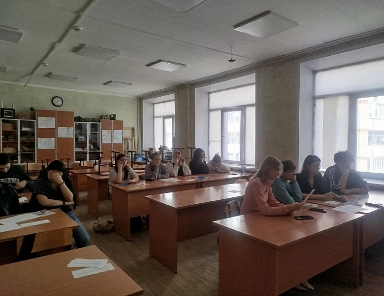 Студенческий актив и амбассадоры «Профессионалитета» осваивают основы социального проектирования