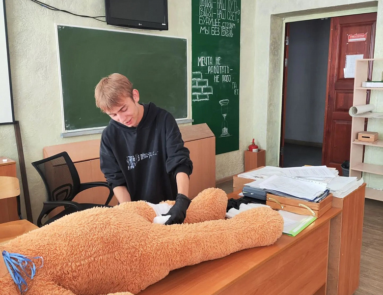 Знания, которые могут спасти жизнь: студенты обновили навыки первой помощи