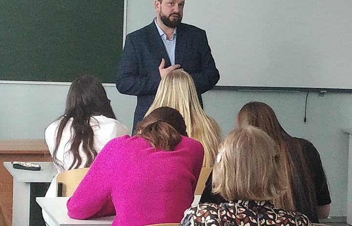 Встреча студентов колледжа с представителем НРО АЮР