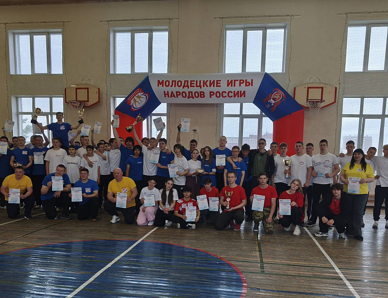 Студенты Новосибирского архитектурно-строительного колледжа блеснули на «Молодецких играх народов России»
