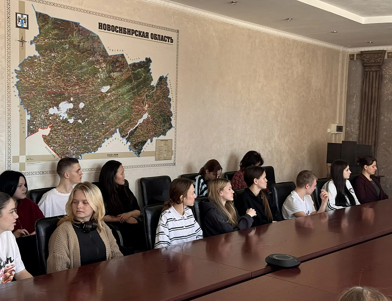Прошла увлекательная, но очень важная встреча со специалистом Центра репродуктивного здоровья!