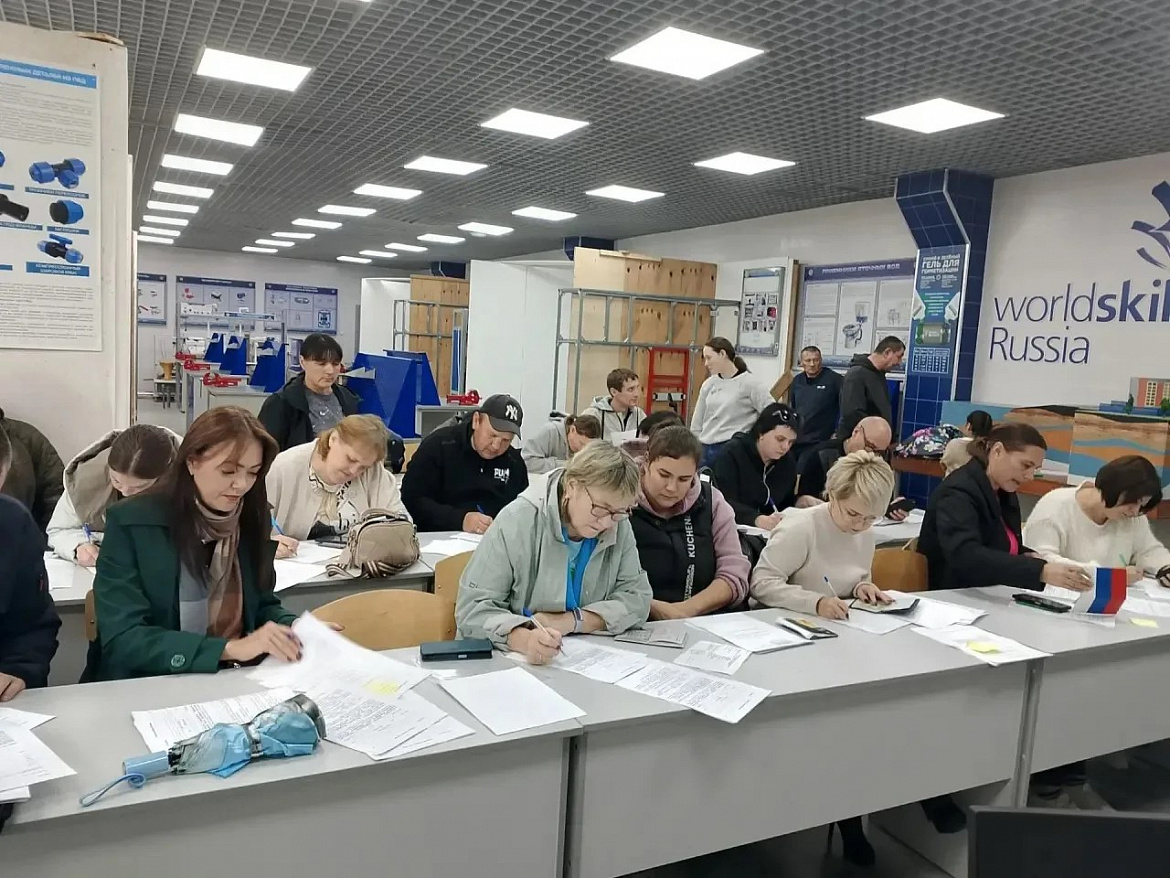 Новосибирский архитектурно-строительный колледж запускает масштабную кампанию по целевому обучению: гарантированное трудоустройство в строительной отрасли