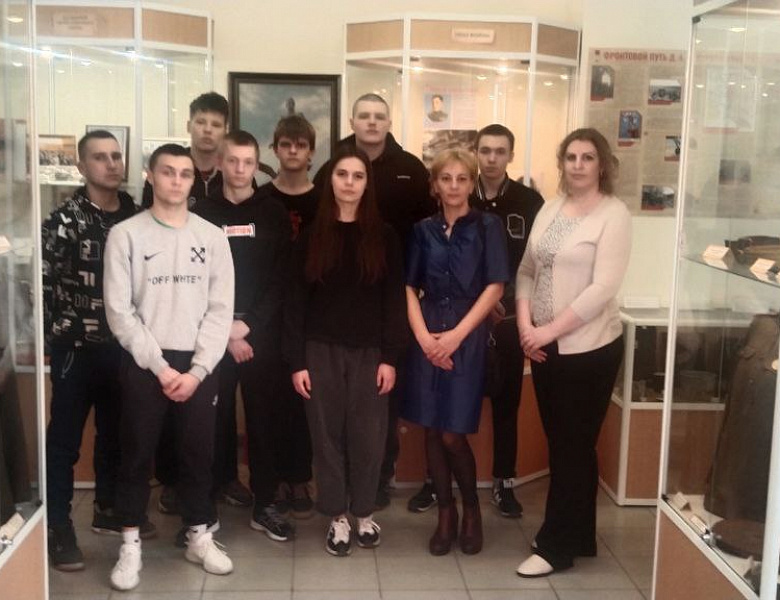 Студенты посетили Центр истории развития Ленинского района, где приняли участие в мероприятии «Восстание в Бухенвальде