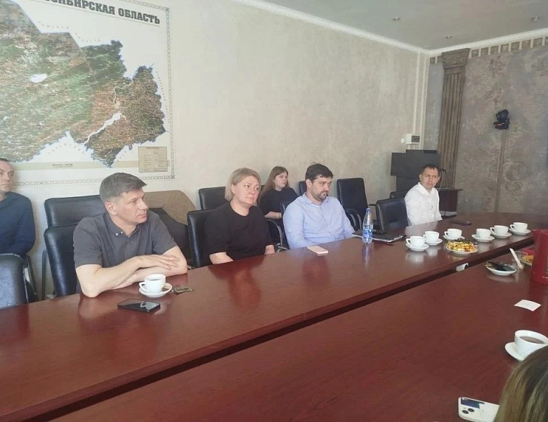 В Новосибирском архитектурно-строительном колледже состоялся «Деловой завтрак» с лидерами строительной отрасли