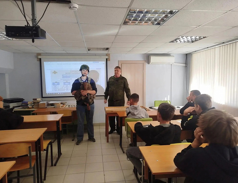 В Новосибирском архитектурно-строительном колледже дан старт проекту «Военная кафедра»