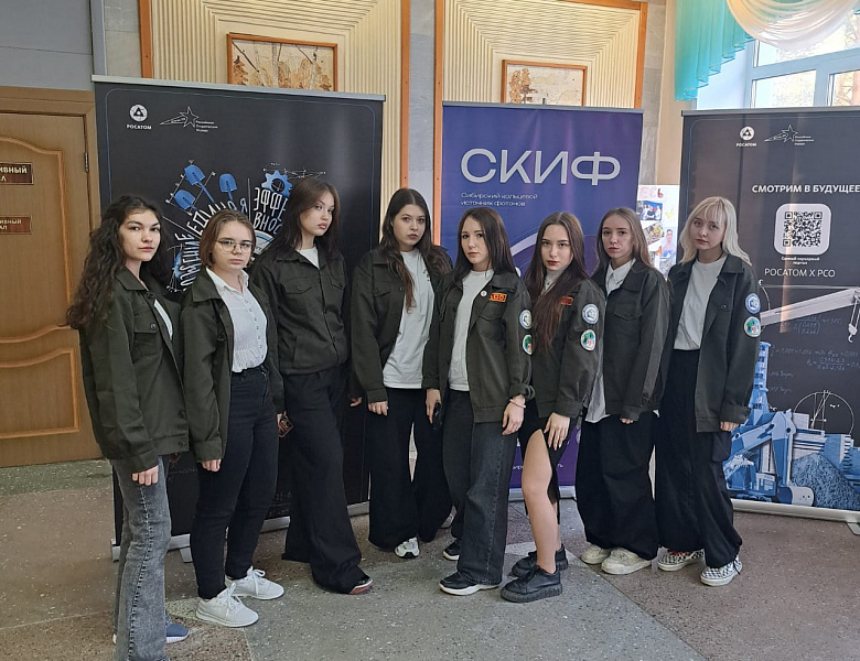 И учиться, и строить