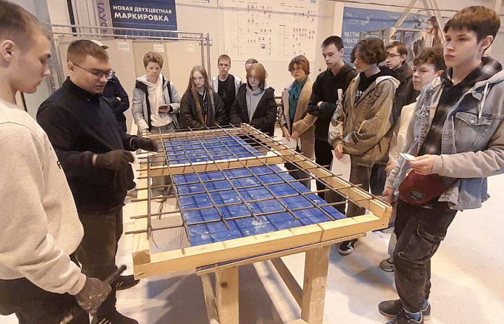 Новосибирский архитектурно-строительный колледж, открыл двери для будущих абитуриентов и их родителей. 