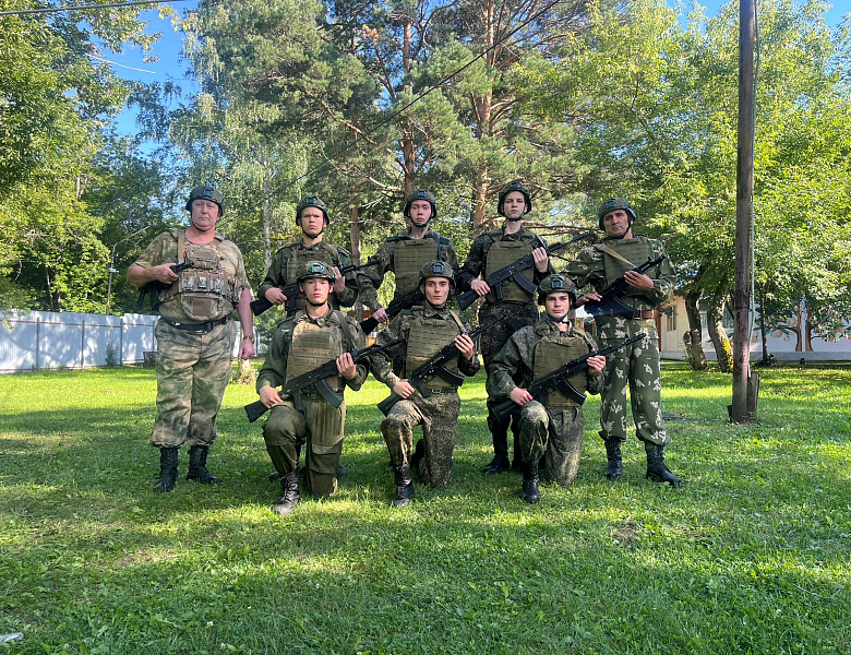 Традиционная летняя профильная патриотическая смена "Служу Отечеству".