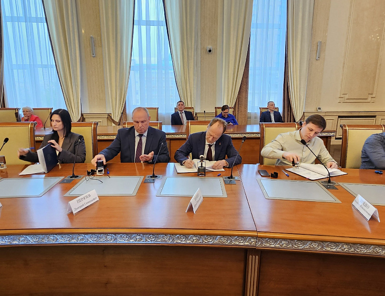 Строитель будущего: в Правительстве региона подписаны соглашения с кластерами по подготовке кадров.
