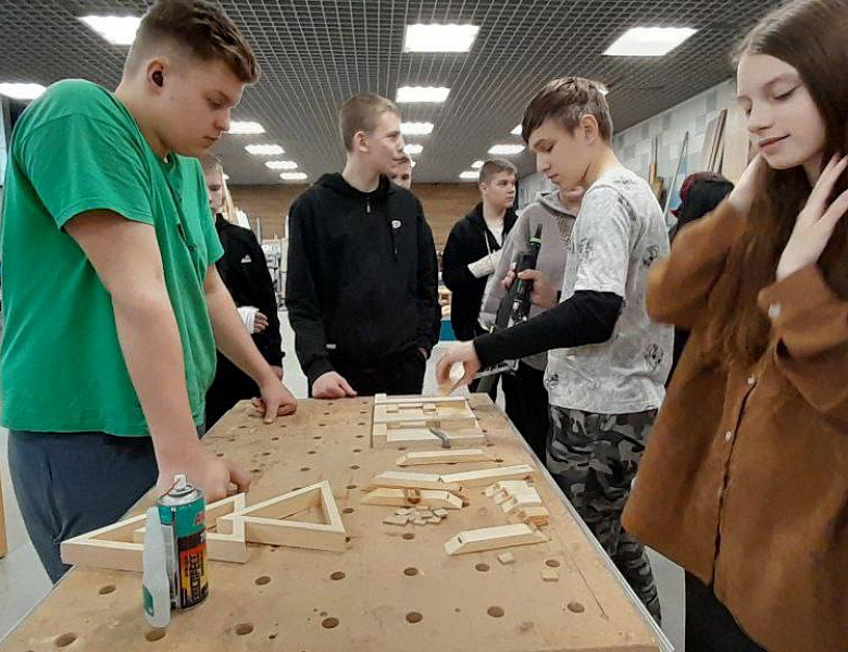 Новосибирский архитектурно-строительный колледж, открыл двери для будущих абитуриентов и их родителей. 