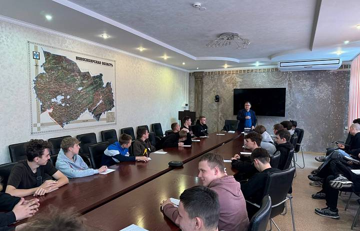 Профилактическая беседа с председателем Региональной общественной организации «Молодёжный союз юристов Новосибирской области»