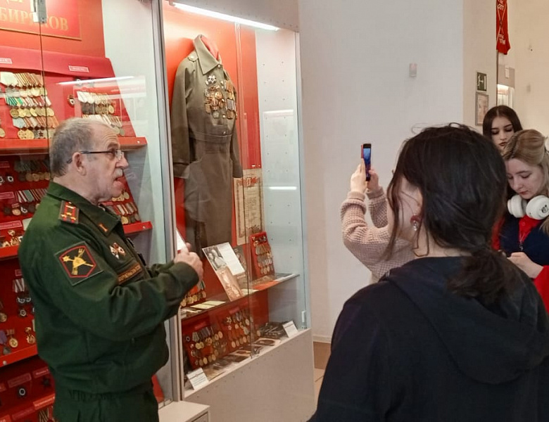 Экскурсия в «Музей боевой славы воинов-сибиряков»