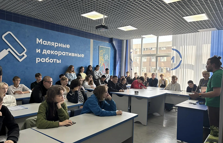 От теории к практике: первокурсники НАСК погрузились в профессию на мастер-классах от ведущих работодателей региона