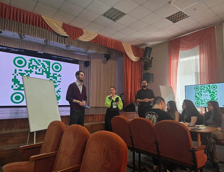Студентка колледжа успешно прошла тренинг Школы модераторов