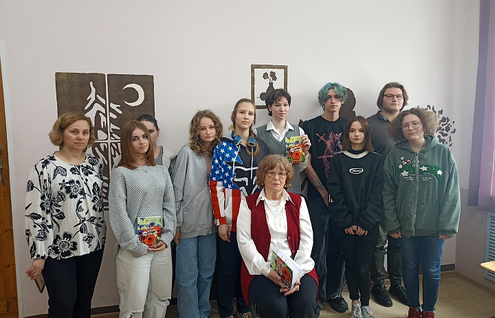 Знакомство с творчеством новосибирских авторов.