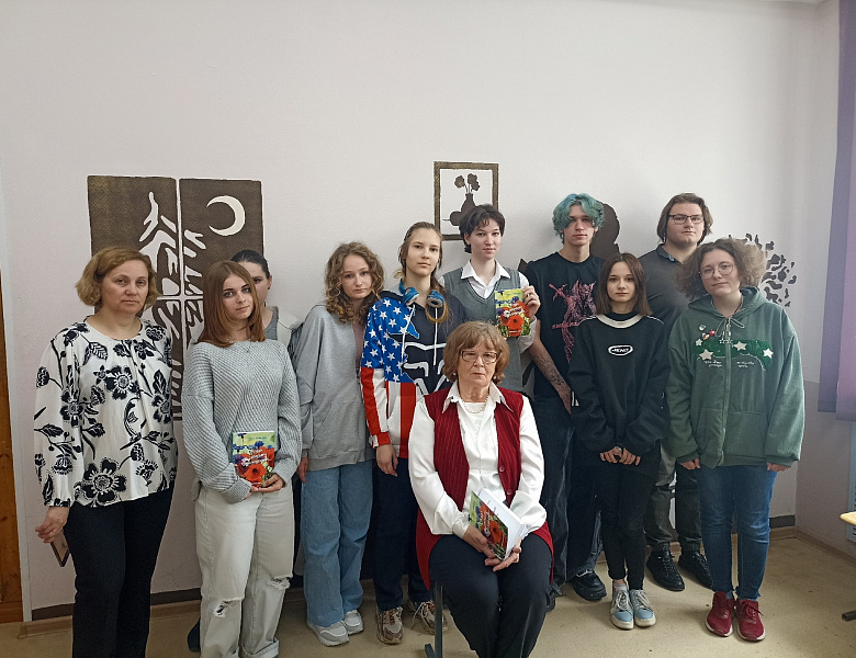 Знакомство с творчеством новосибирских авторов.