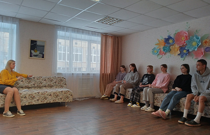 Цикл тренинговых занятий на развитие эмоциональной и коммуникативной компетенций